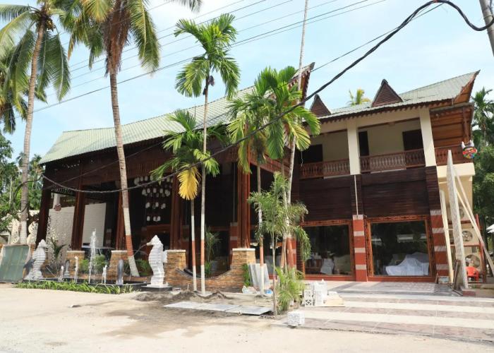 Sunrise Beach Resort