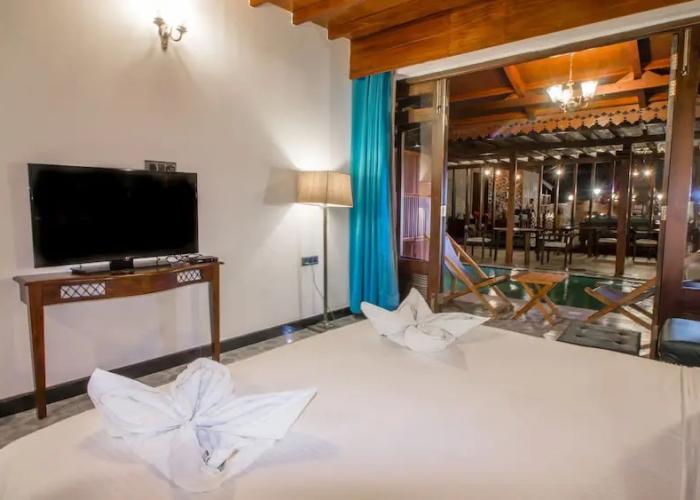 Summer Sands Beach Resort