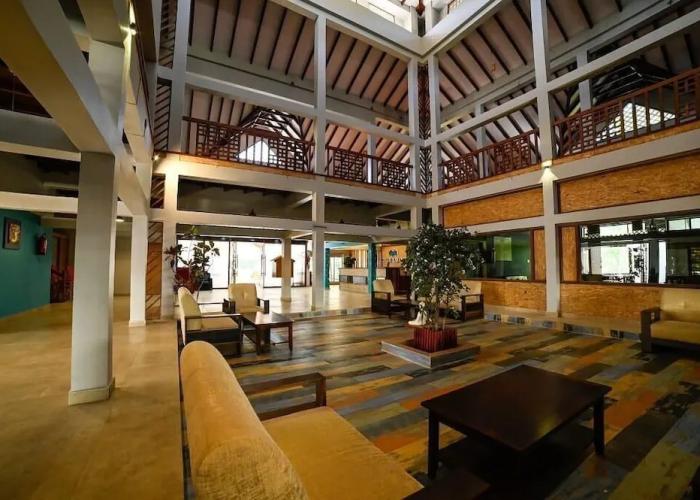 Bowfin Resort