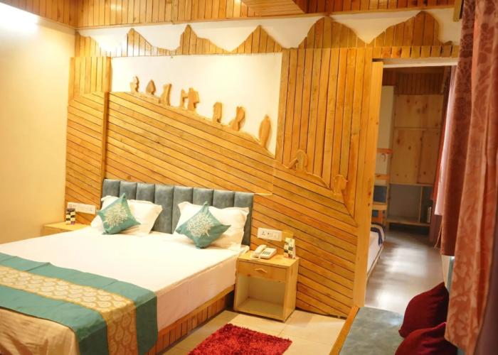 Hotel Gandhi's Paradise