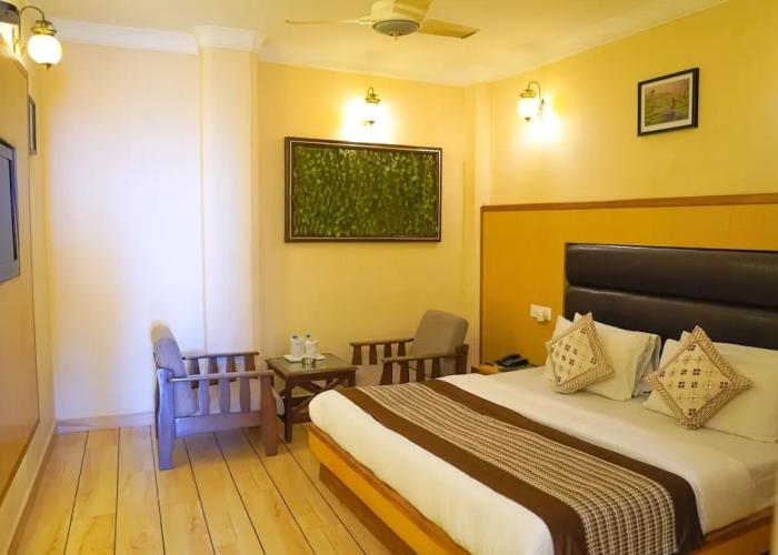 Hotel Asian Plaza Dharamshala