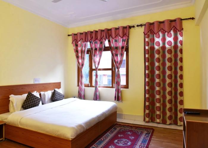 Hotel Varuni Mcleodganj