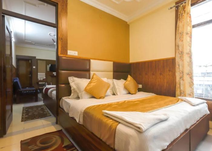 Hotel Varuni Mcleodganj