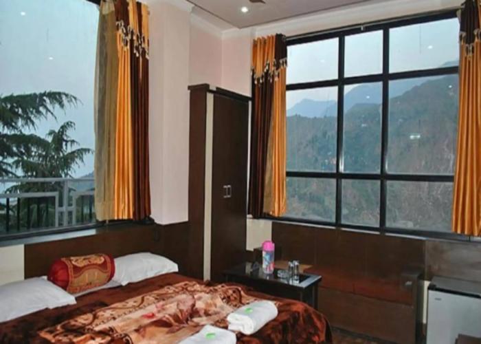 Hotel Holiday Hill