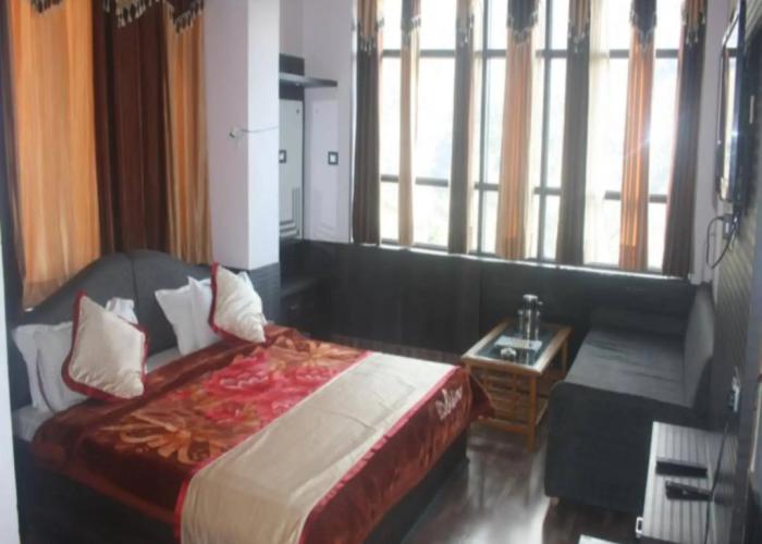 Hotel Holiday Hill