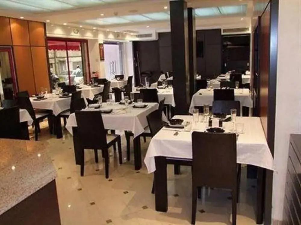 фото Hotel Ikram