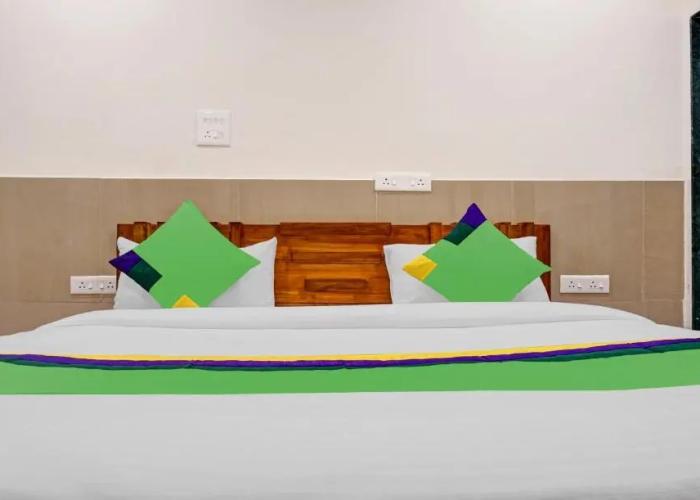 Treebo Empire Executive Premium, Hinjewadi