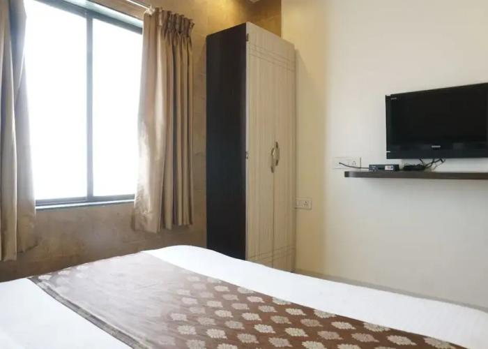 Hotel Pavitra