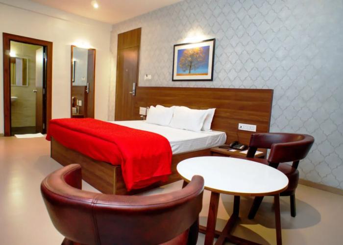 Mastiff Hotel Chinchwad by OTHPL