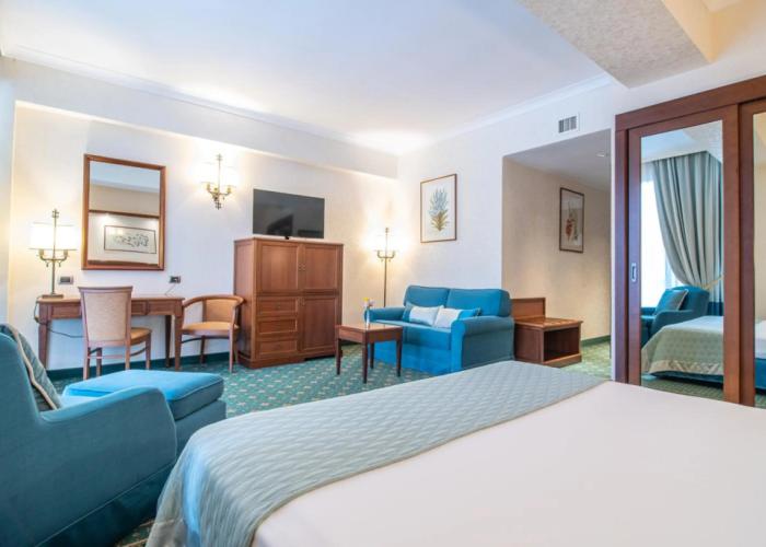 Lux Garden Hotel