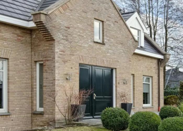 Villa Eltins