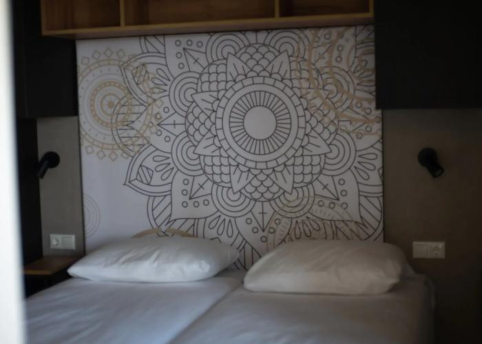 Nice Hill Lodge, 2 Bathrooms, Near Maastricht