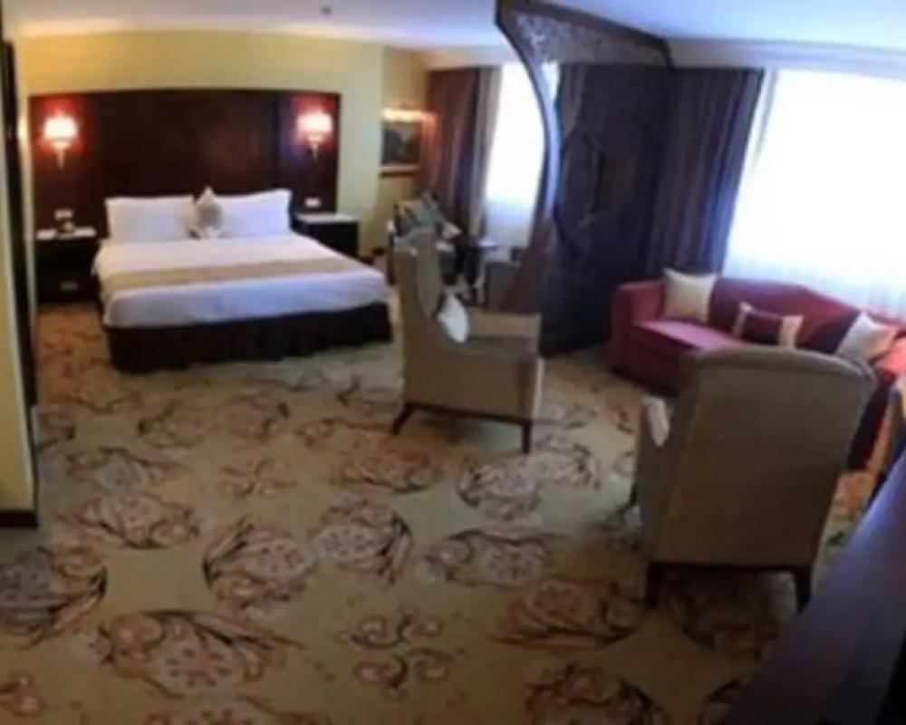 фото Oasis Hotel