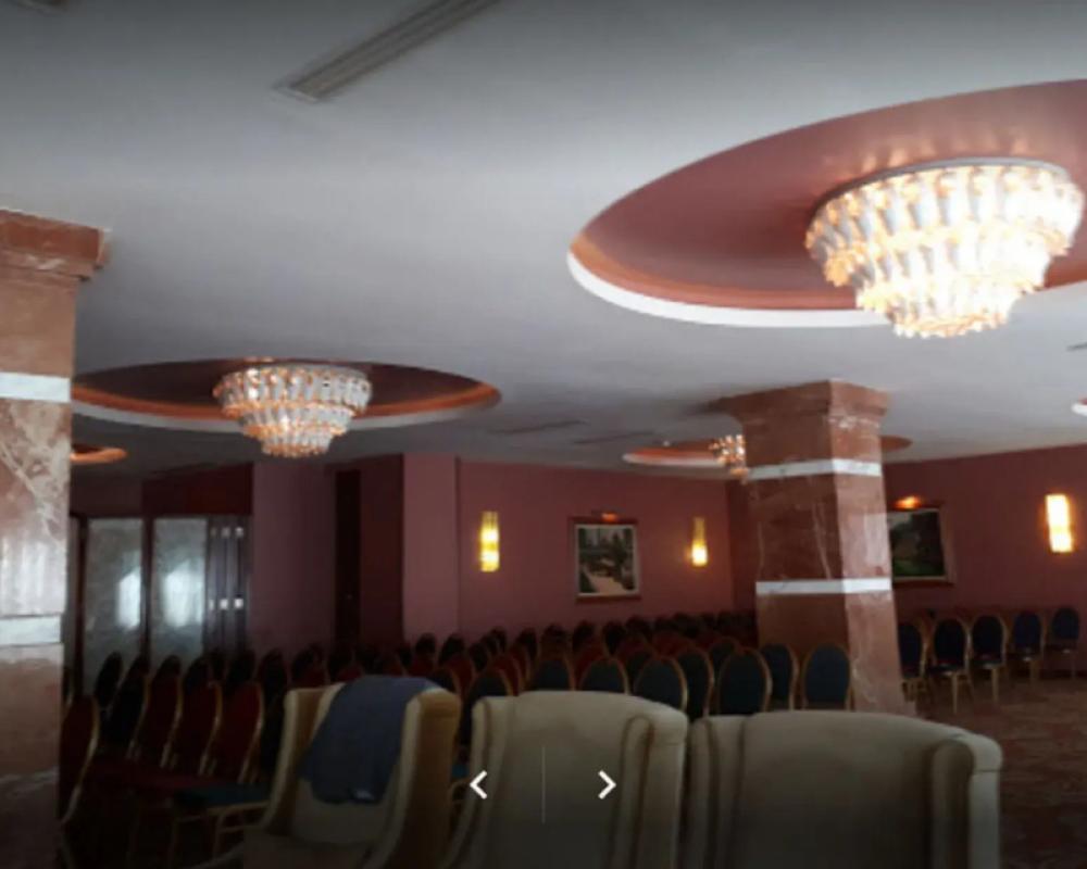фото Oasis Hotel