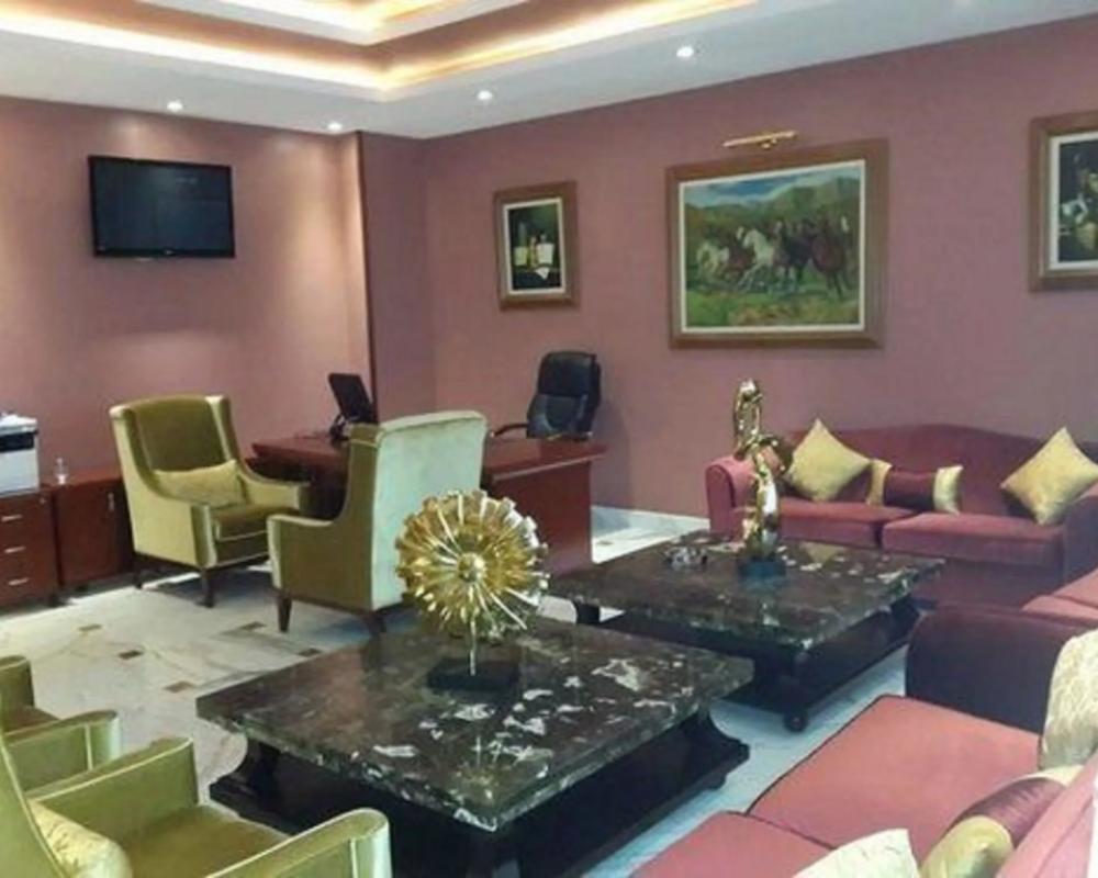 фото Oasis Hotel