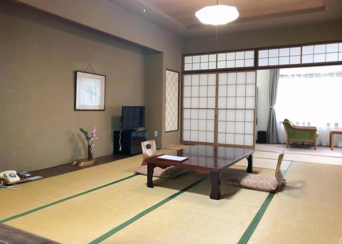 Guesthouse sakahijiri・gyokushoen