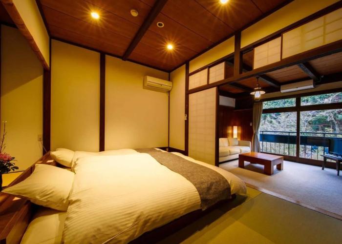 Traditional Onsen Ryokan Izu Yugashima Shirakabe