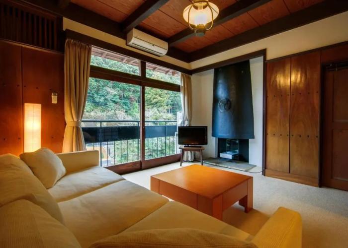 Traditional Onsen Ryokan Izu Yugashima Shirakabe