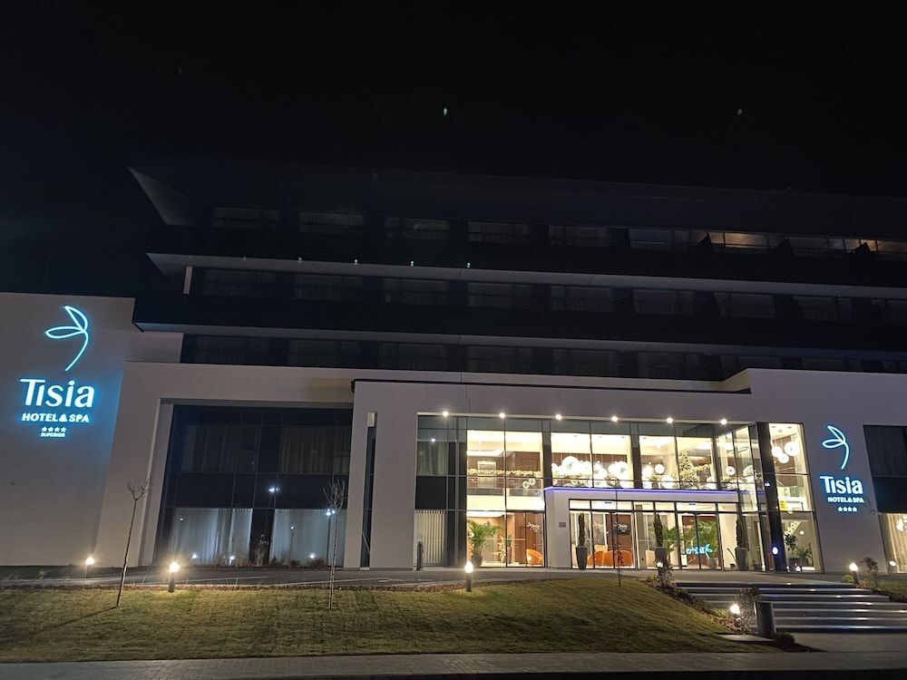 Tisia Hotel & Spa
