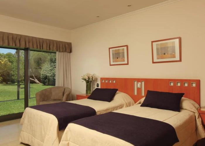 Camberland Resort And Suites Pilar