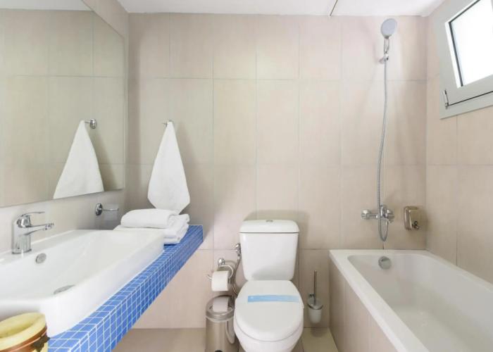 Angela Studios & Apartments