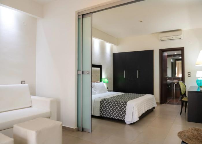 Angela Suites Boutique Hotel