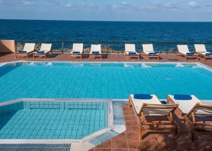 Koutrakis Suites Hotel