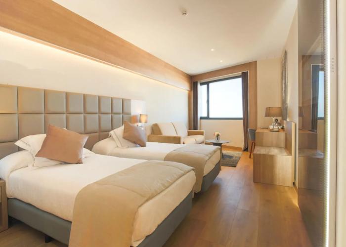 Lamaraz Arts Hotel