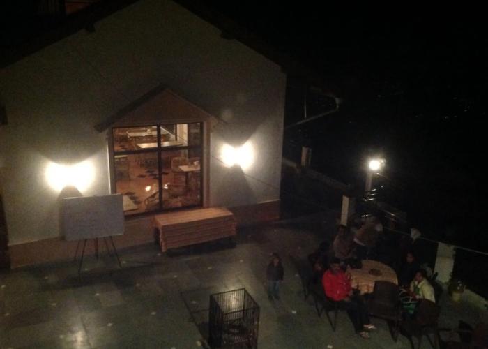Woodsvilla Resort