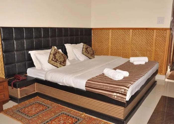 Himalaya Mount View Resort