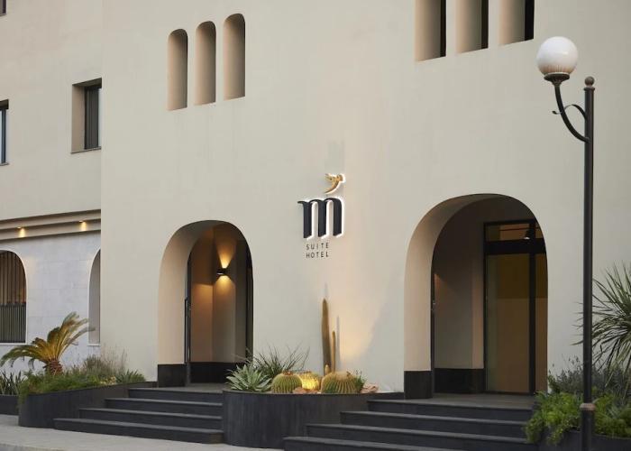M Suite Hotel