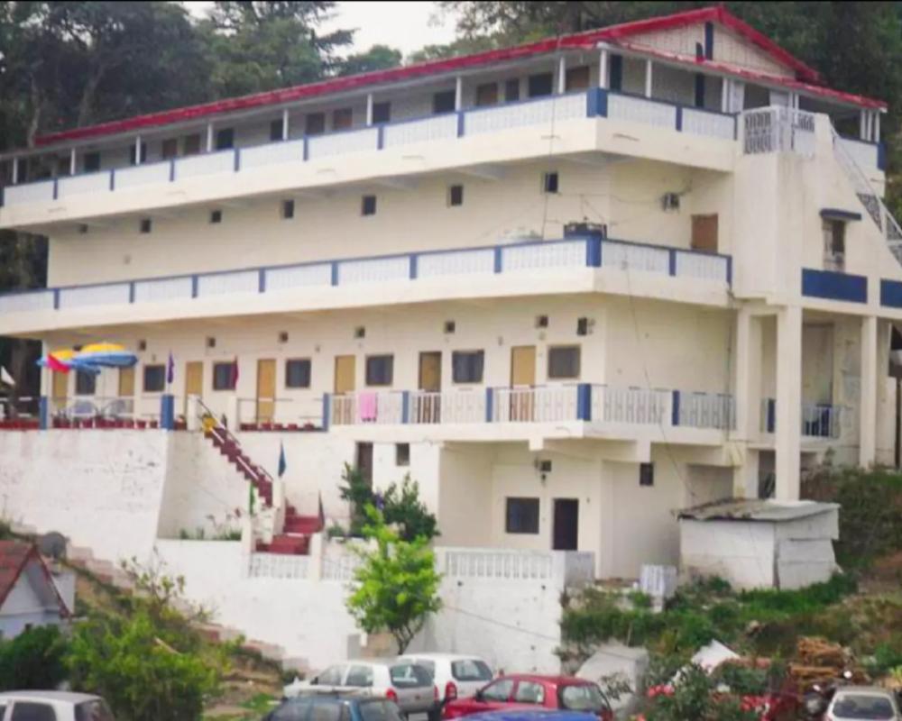 фото Goroomgo Tribhvan Ranikhet