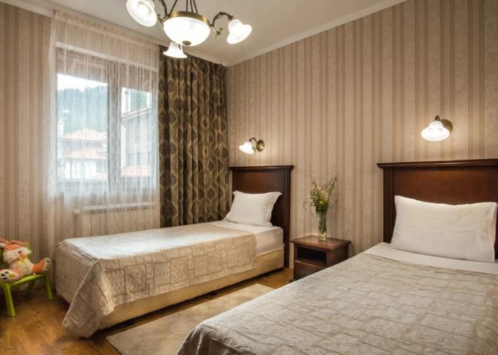 Mountain Lake Hotel
