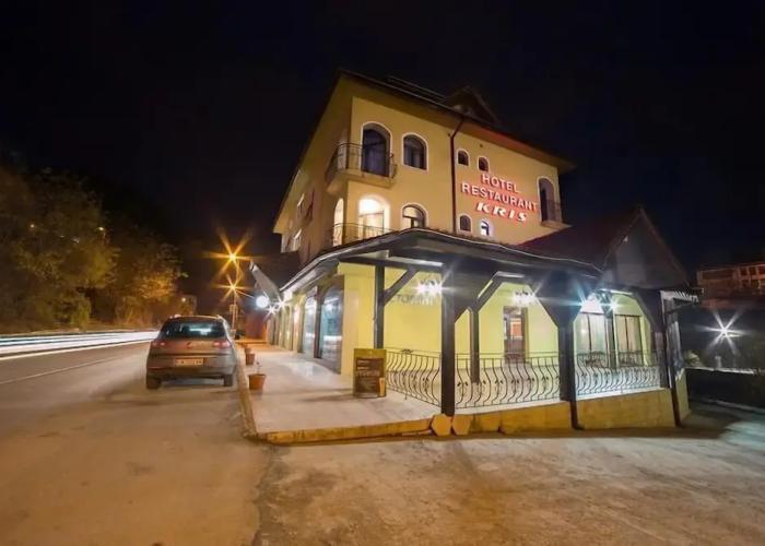 Kris Hotel