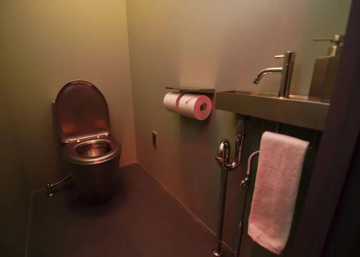 RED SUBMARINE - Hostel