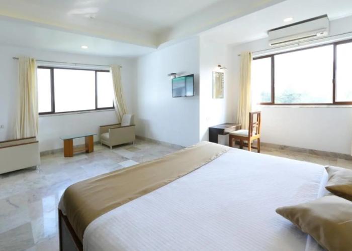 Sunrise Hill Resort