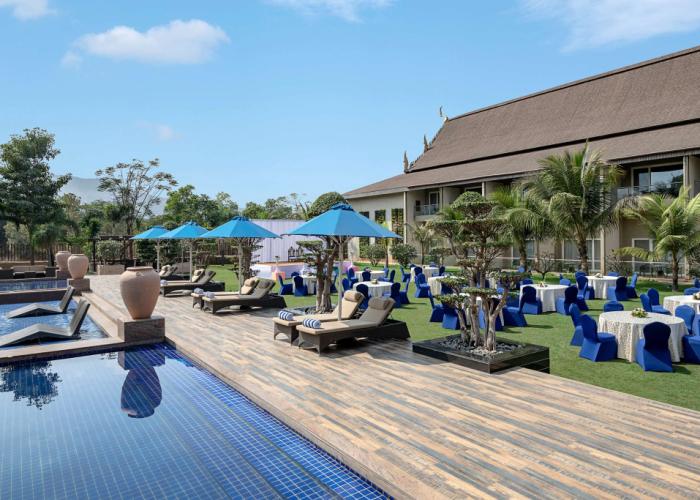 Radisson Blu Plaza Resort & Convention Centre Karjat