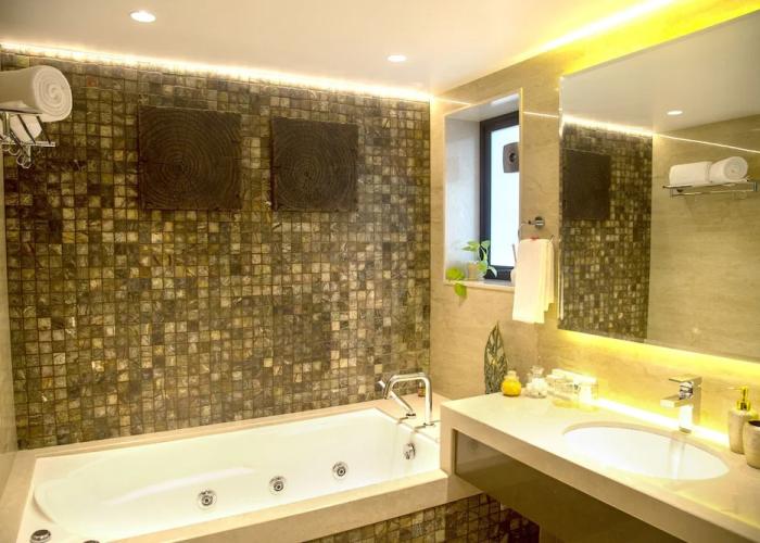 Fazlani Natures Nest - The Wellness Retreat