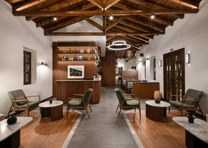 Unedo All Seasons Hotel