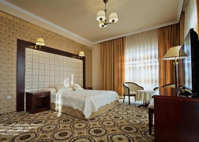 Royal Park Hotel And Spa