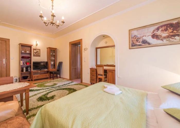 Motelik Mister