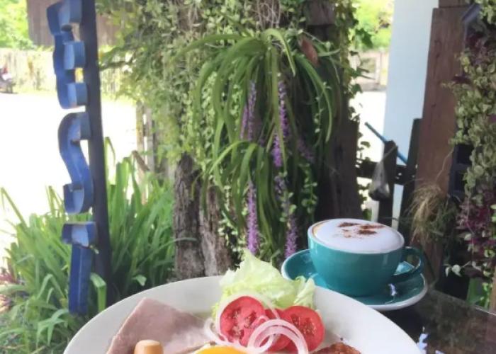 Riverhouse Hotel - The Teak House