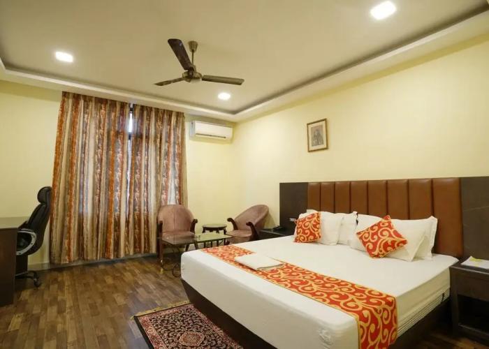 Hotel Tourist Inn