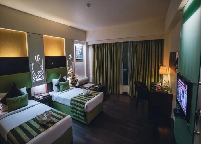 Barsana Hotel & Resort