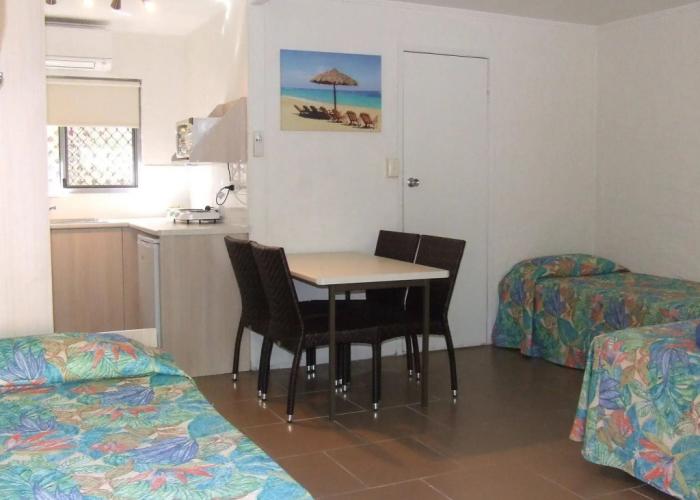Mango Tree Motel