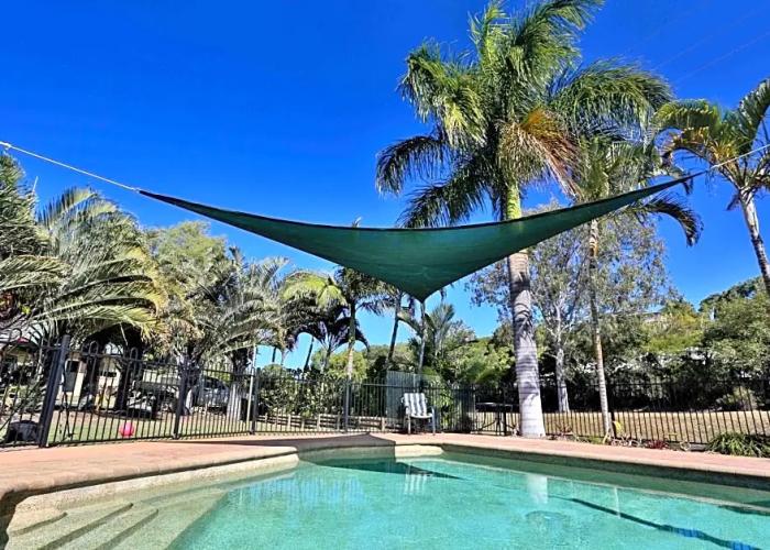Agnes Palms Beachside Apartments