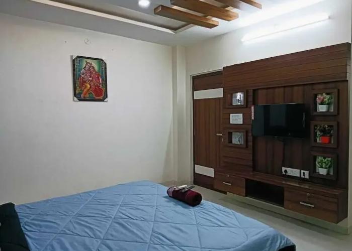 Corporate guest house