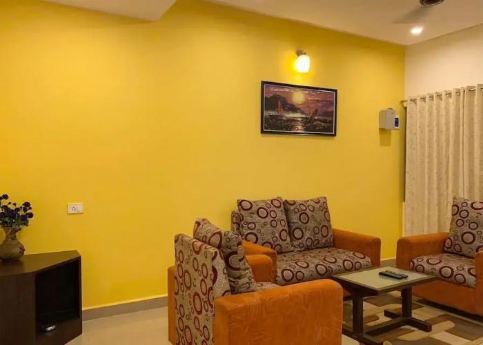 Aditi Comforts - Premium Serviced Apartment