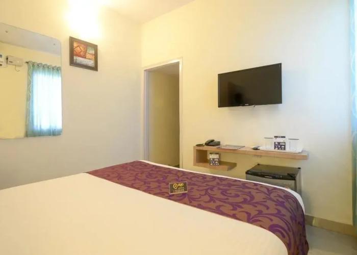 Hotel West End