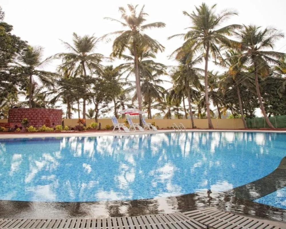 фото Sterling Karwar
